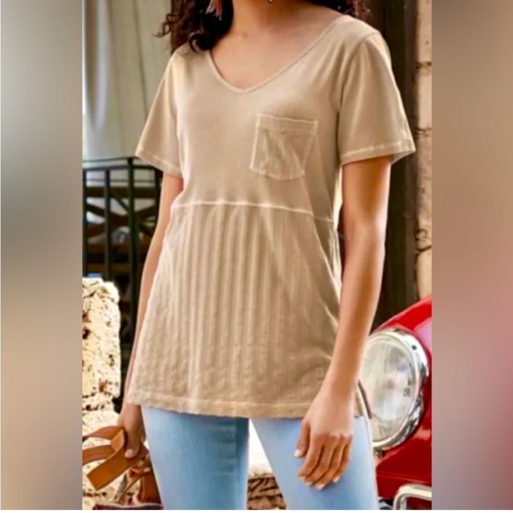 Soft surroundings cotton/linen blend taupe v-neck t-shirt small